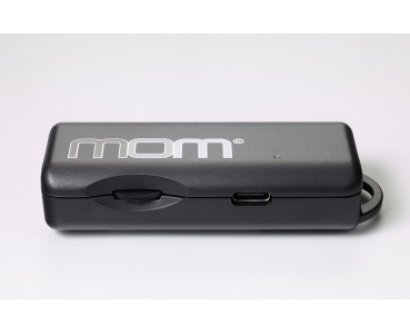 mom_front_iso